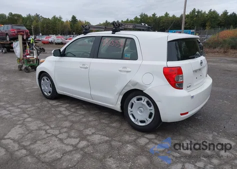 2014 Scion Xd из США, поврежденный, VIN JTKKUPB43E1043179